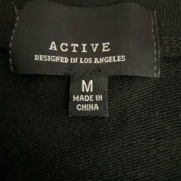 Active LA Sweatshirt Top Crew Neck Long Sleeves Black 82 in Gold Sequins Medium - Picture 3 of 10